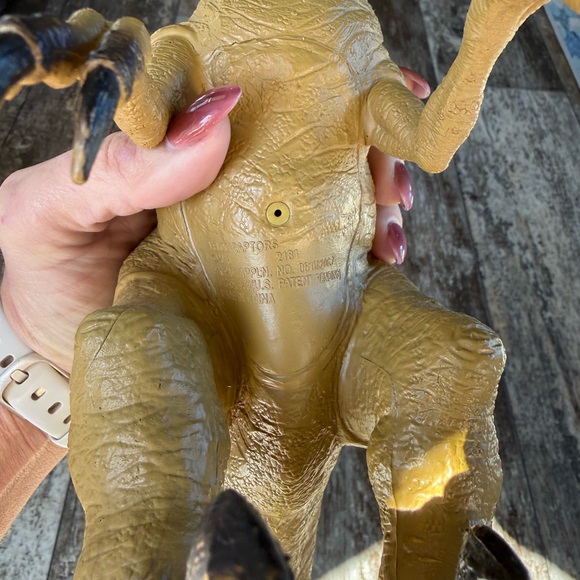 Maidenhead rubber dinosaur toys, green Tyrannosaurus Rex and a tan Velociraptor - Picture 6 of 10